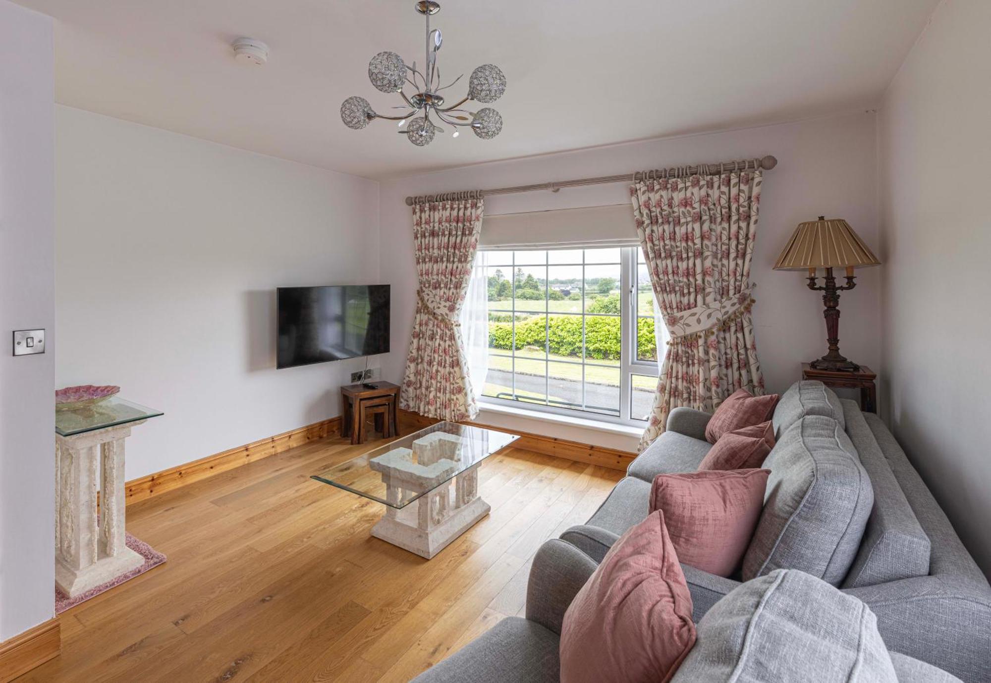 Mountain Nest At The Foot Of Slieve Gullion Apartment Cloghoge ภายนอก รูปภาพ
